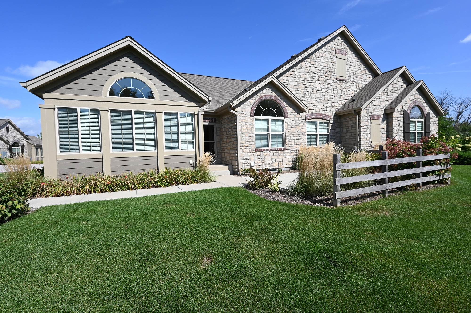 Condo for Rent in Oconomowoc 1023 Ann Marie Way