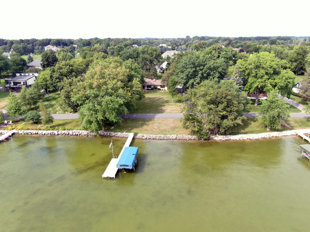 lake house for rent in oconomowoc