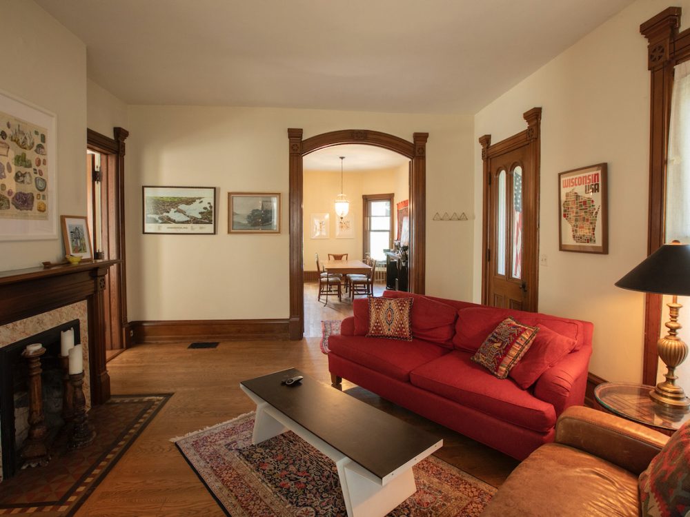 rental properties - shorter term rental oconomowoc
